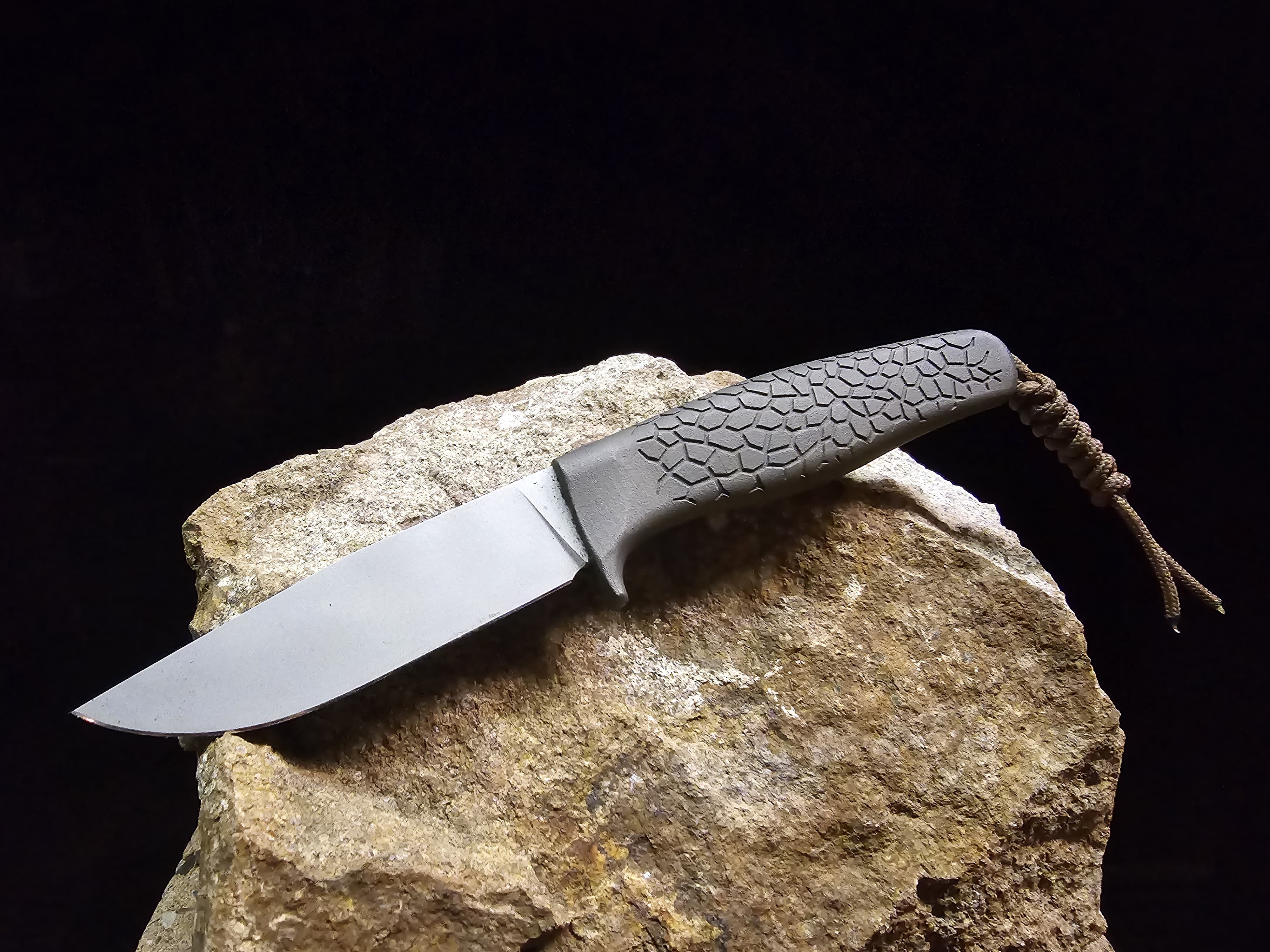 NEW: ShorTi "Floe" with Droppoint blade in MagnaCut and Kydex sheath